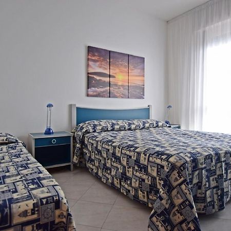 Residence La Duna Lignano Sabbiadoro Eksteriør billede