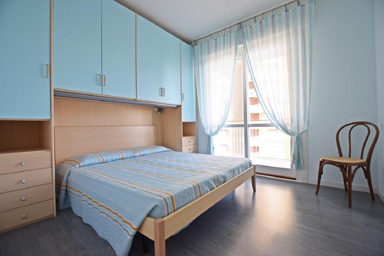 Residence La Duna Lignano Sabbiadoro Eksteriør billede